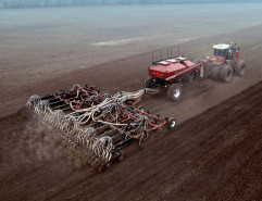 Обработка залежных земель техникой Ростсельмаш