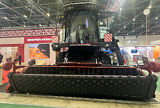 Прицепная и навесная техника на выставке в Астане