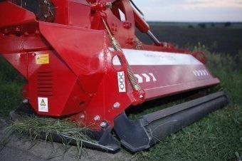 Косилка дорожная краевая Cheege