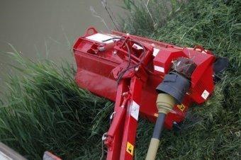 Косилка дорожная краевая Cheege