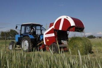 Пресс-подборщик рулонный Pelikan